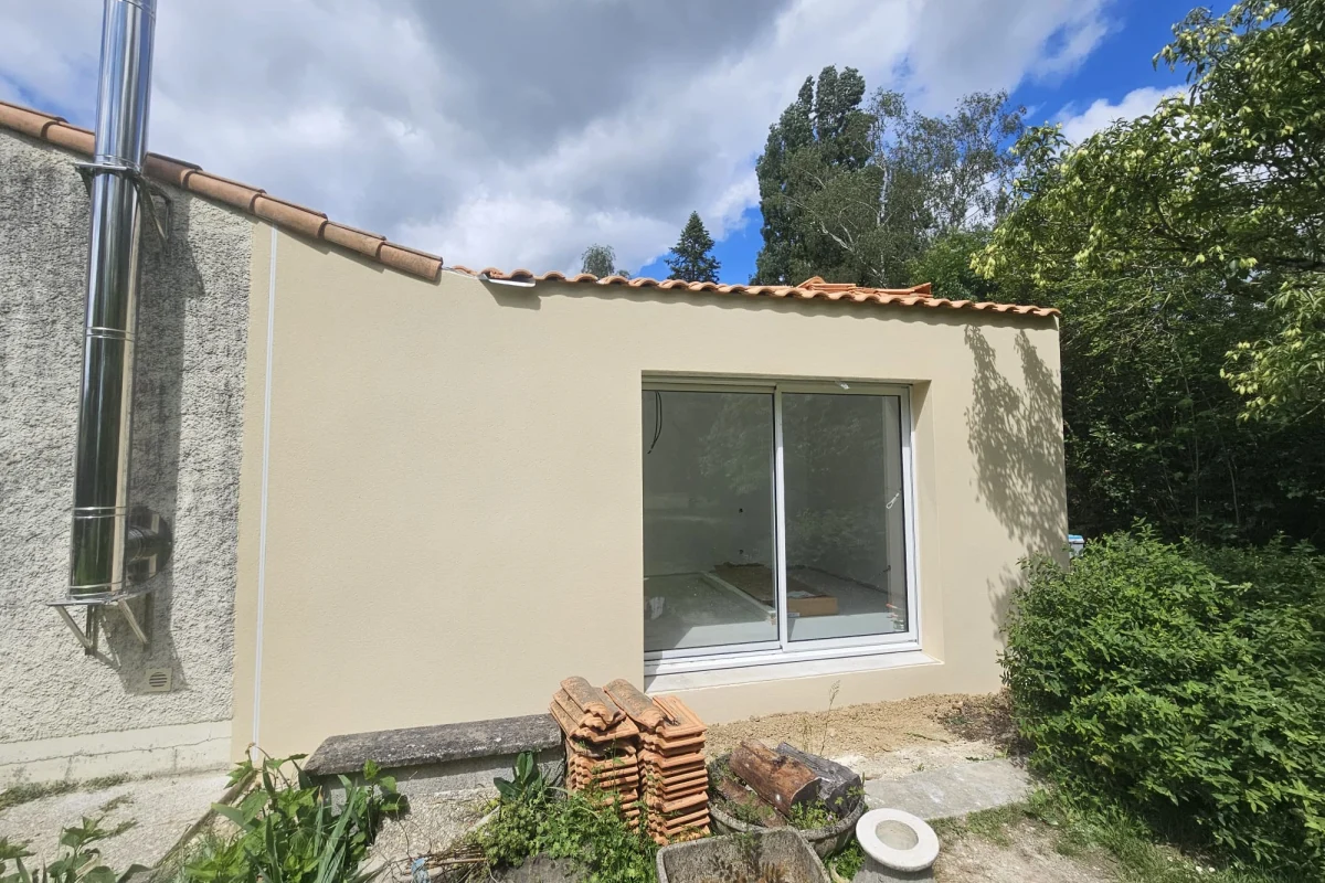 2m-maconnerie-agrandissement-maison-echillais (7)