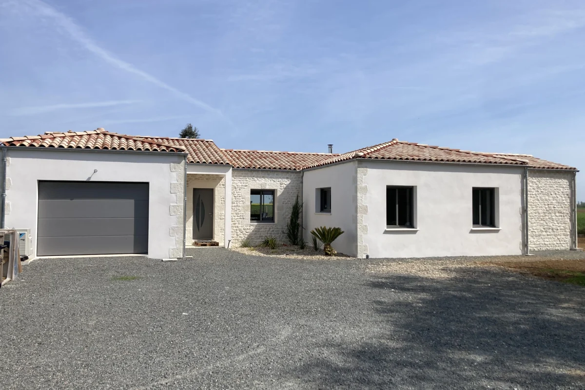 construction-maison-neuve-royan-2m-maconnerie.jpg